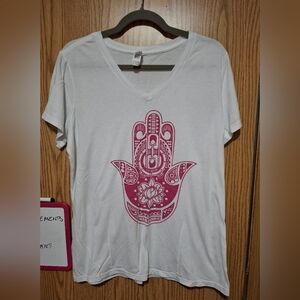 Women's White and Pink Graphic V-Neck Top
